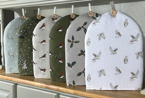 Christmas cafetiere coffee cosy. Handmade in Sophie Allport Christmas fabrics. Robin, Mistletoe, Reindeer Owl Holly fabric
